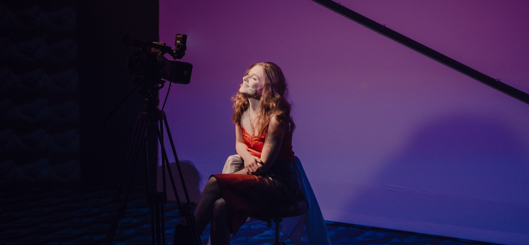 ZAKLINANIE WĘŻY W GORĄCE WIECZORY